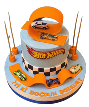 Hot Wheels Temalı Oyuncak Arabalı Pasta