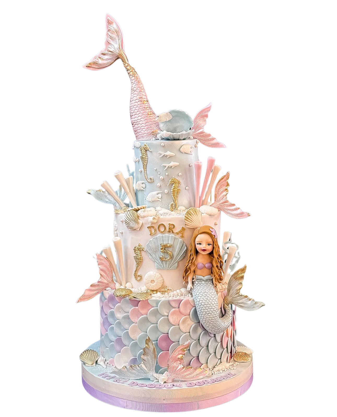 Deniz Kızı Figürlü Pasta