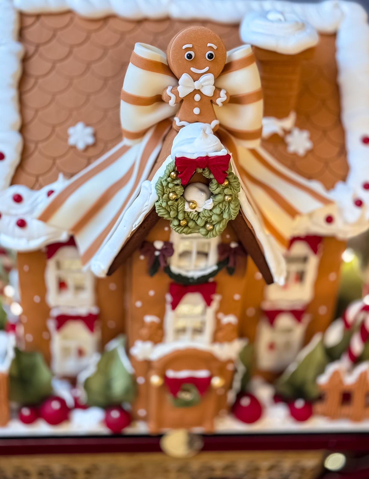 Zencefilli Kurabiye Ev Büyük Boy Işıklı