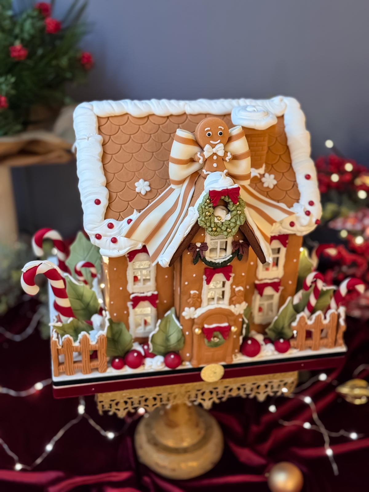 Zencefilli Kurabiye Ev Büyük Boy Işıklı