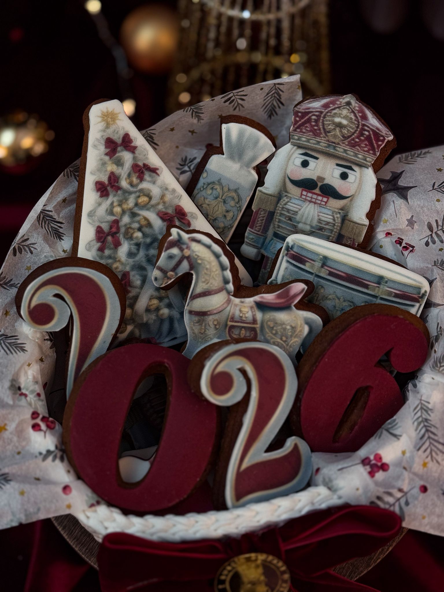 Kurşun Asker Serisi Nostaljik Yeni Yıl Baskılı Kurabiye Sepeti (15 Adet)