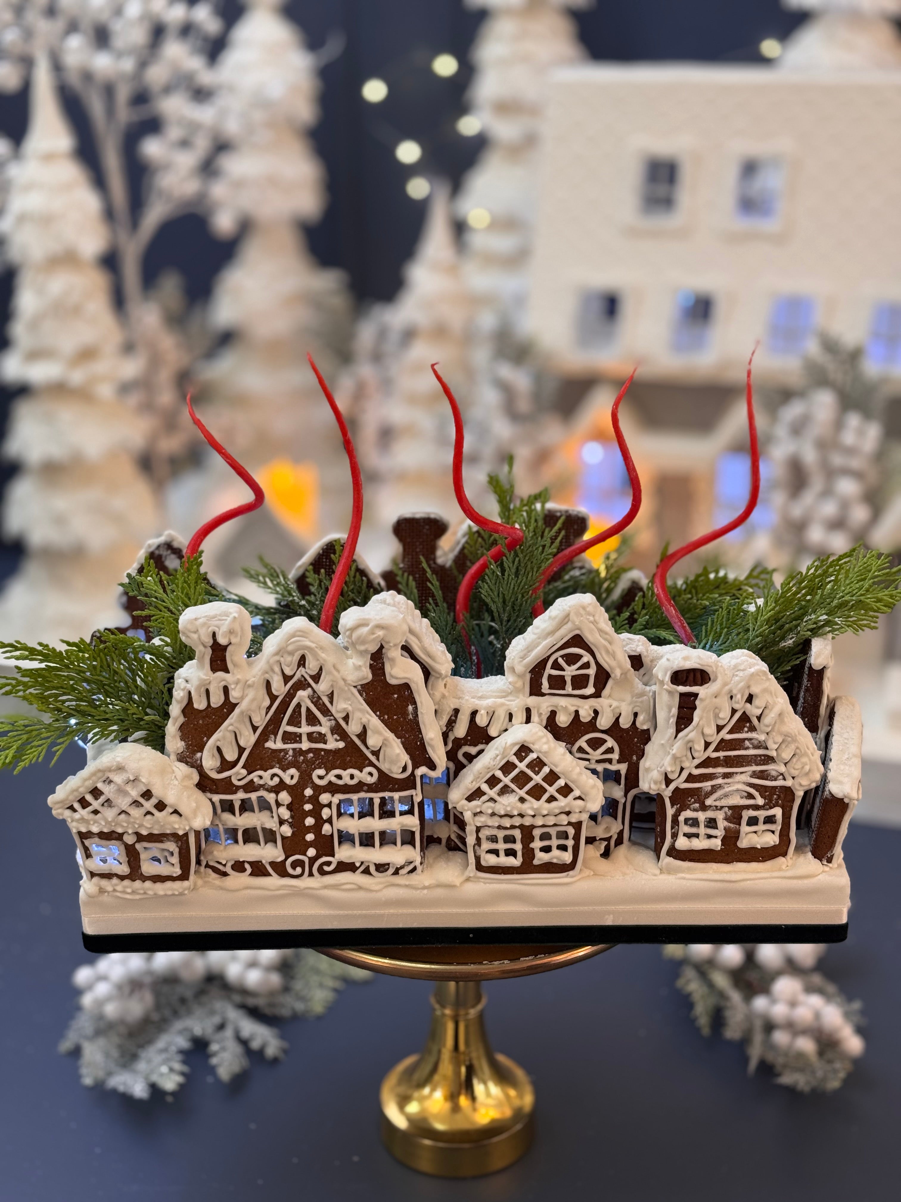 Kış Köyü Temalı Gingerbread Houses – Zencefilli Kurabiye Kasabası Yılbaşı Dekoru