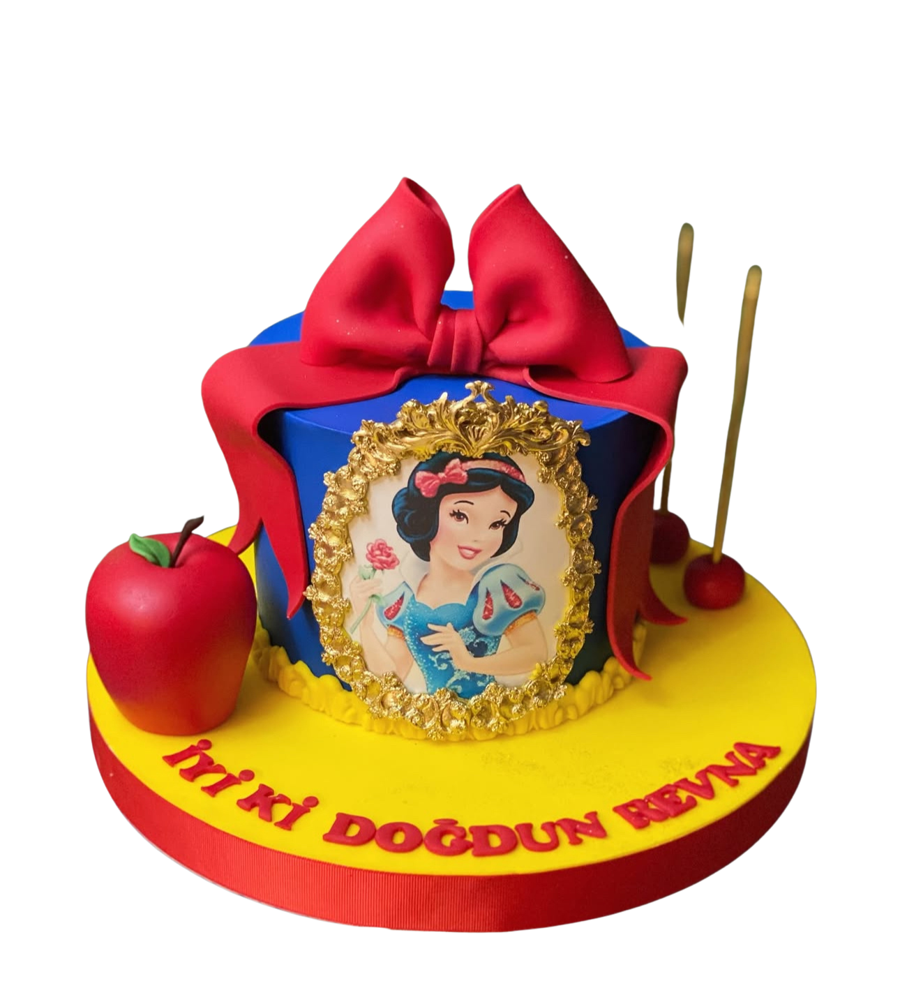 Pamuk Prenses ve Elma Pasta