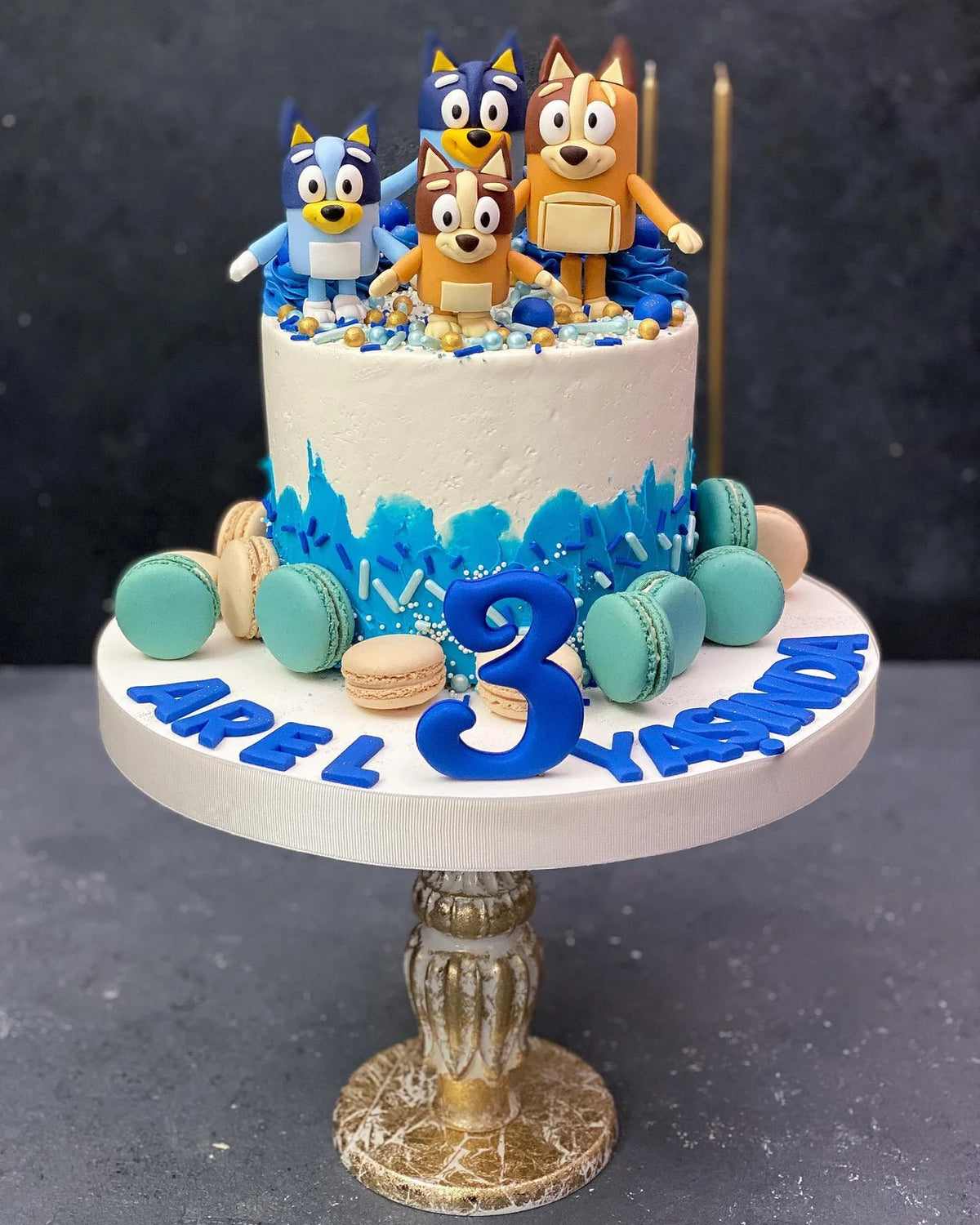 Bluey Figürlü Mavi 3 Yaş Pastası