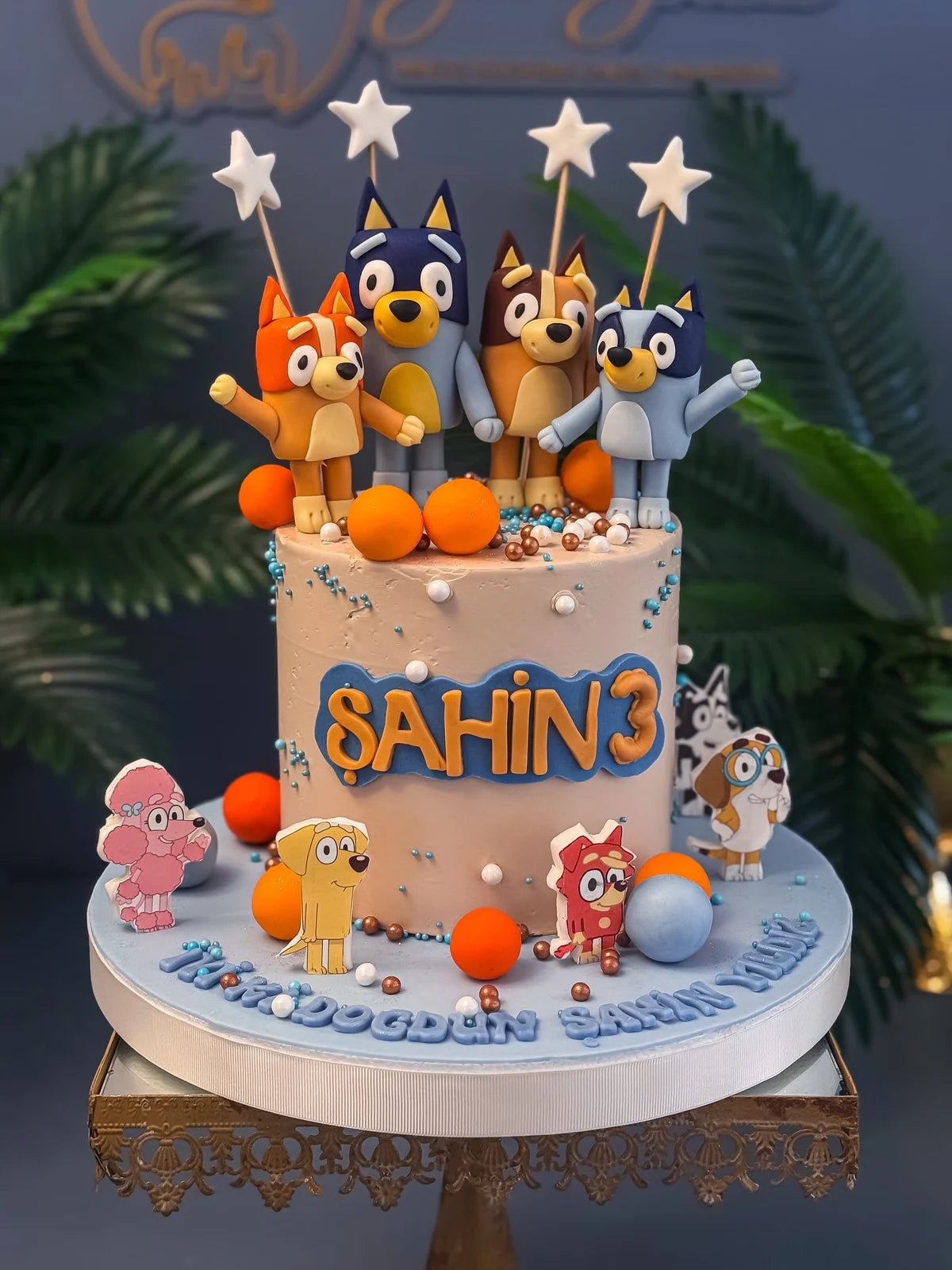 Bluey ve Bingo Figürlü 3 Yaş Pastası
