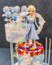 Elsa Figürlü Kırmızı Yıldızlı Pasta