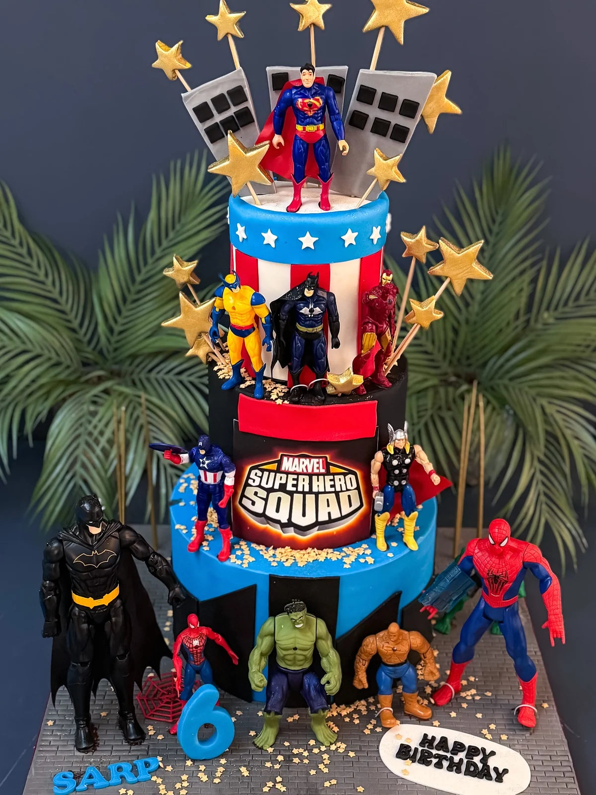 Marvel Super Hero Squad Üç Katlı Pasta