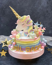 Pastel Unicorn ve Yıldız Süslemeli Pasta