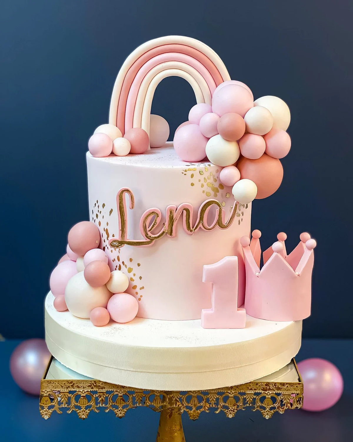 Pembe Taç ve Gökkuşağı 1 Yaş Pastası