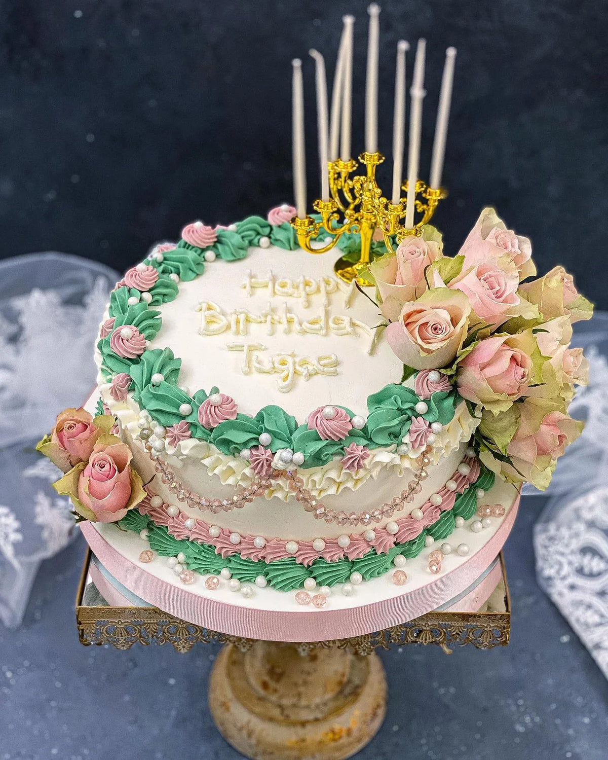 Pembe Yeşil Güllü Vintage Birthday Pastası