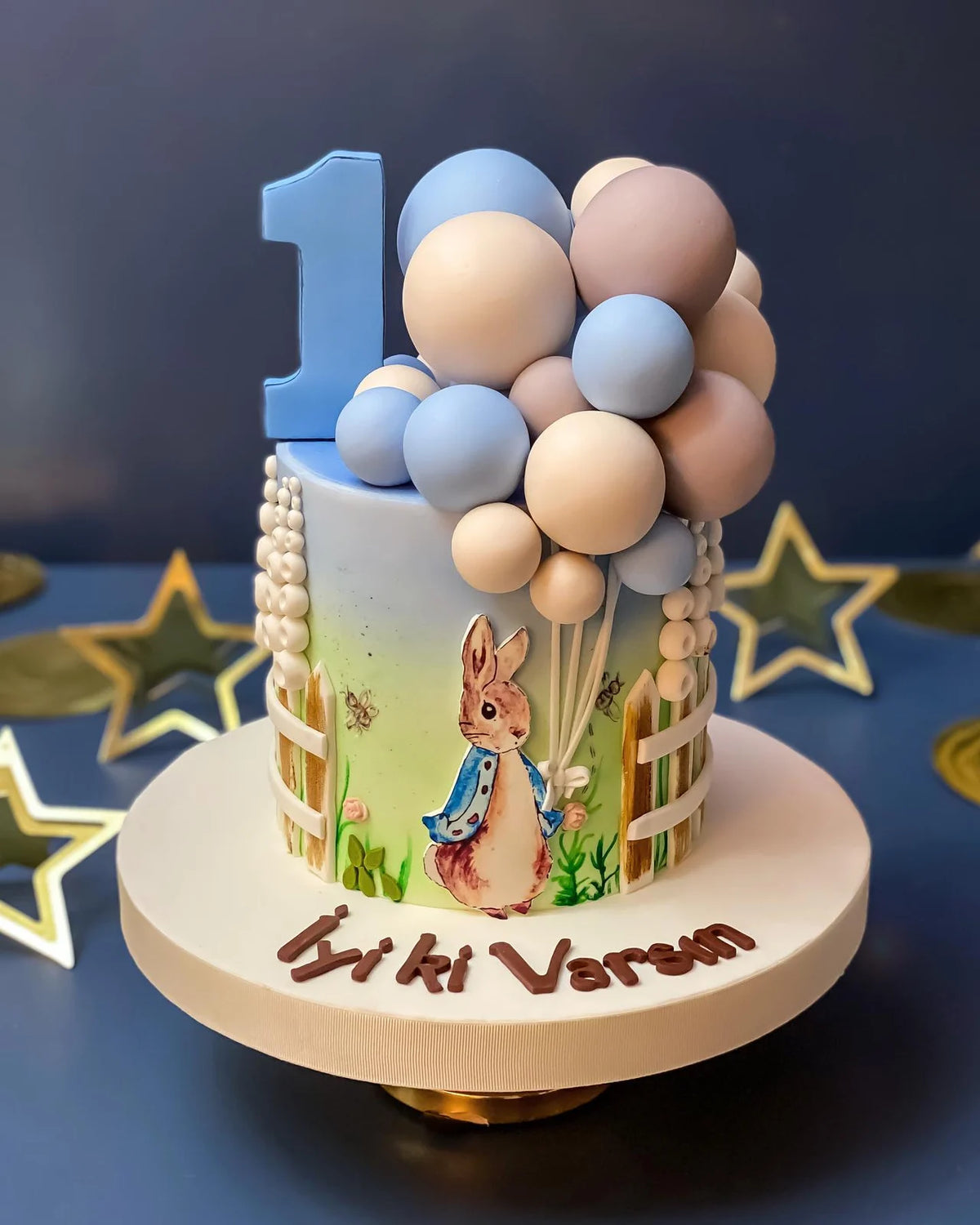 Peter Rabbit ve Pastel Balonlu 1 Yaş Pastası