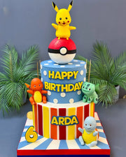 Pikachu ve Pokemon İki Katlı Pasta