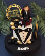 Smokin ve Koltukta Erkek Figürlü Boss Pastası