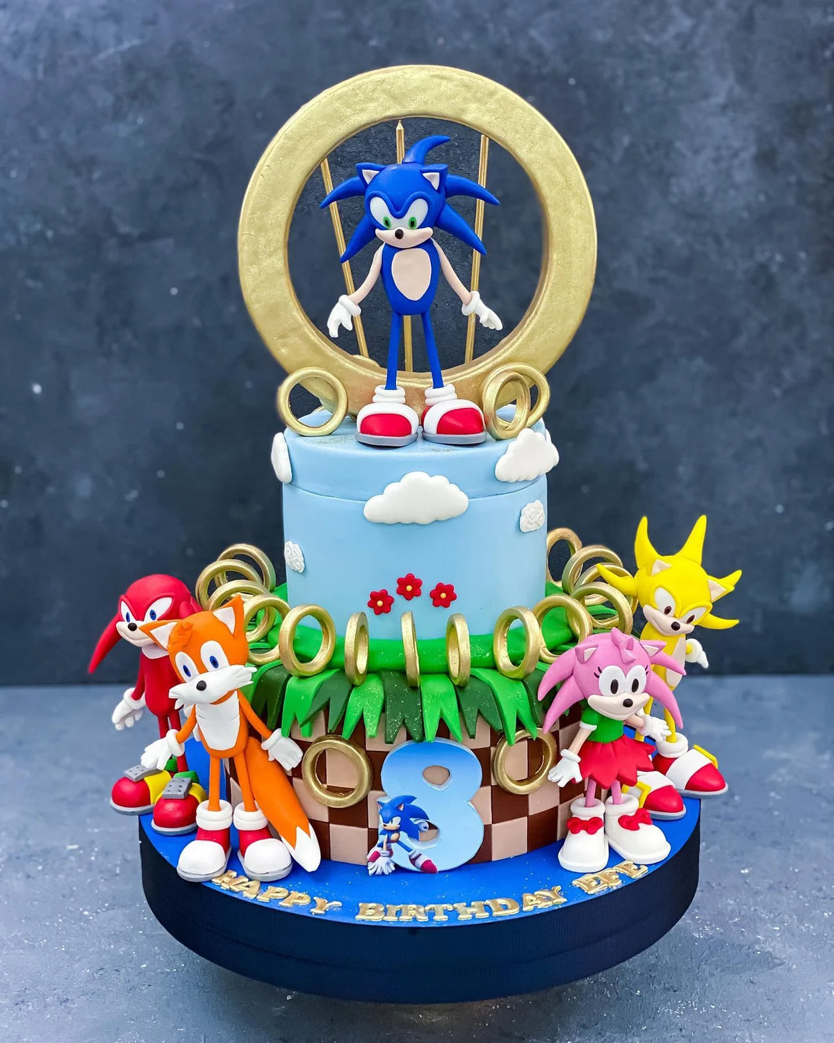 Sonic Karakterli İki Katlı Pasta