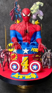 Spider-Man Figürlü Sarı Yıldızlı 4 Yaş Pastası