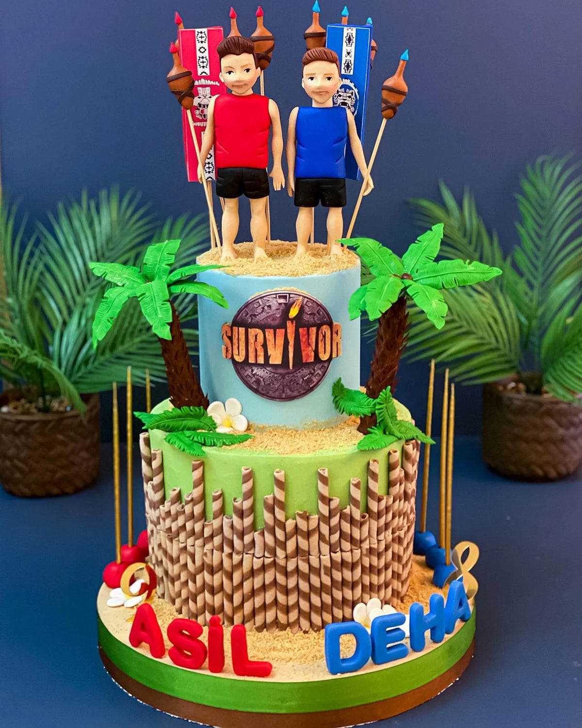 Survivor Temalı Yarışmacı Figürlü Pasta
