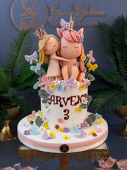 Uyuyan Unicorn ve Kız Figürlü Çiçekli Pasta