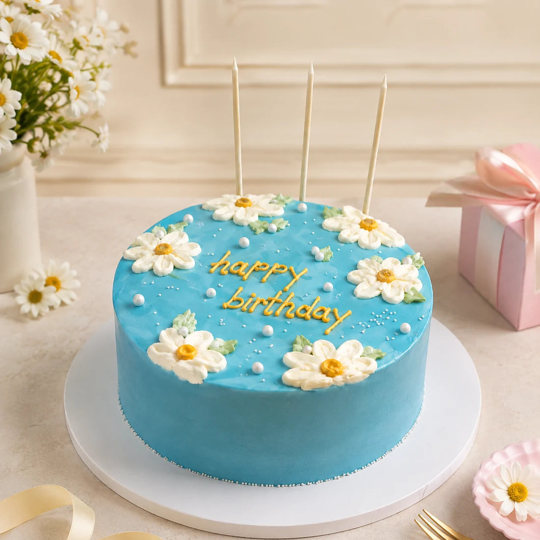 Mavi Papatyalı Happy Birthday Mesajlı Doğum Günü Pastası