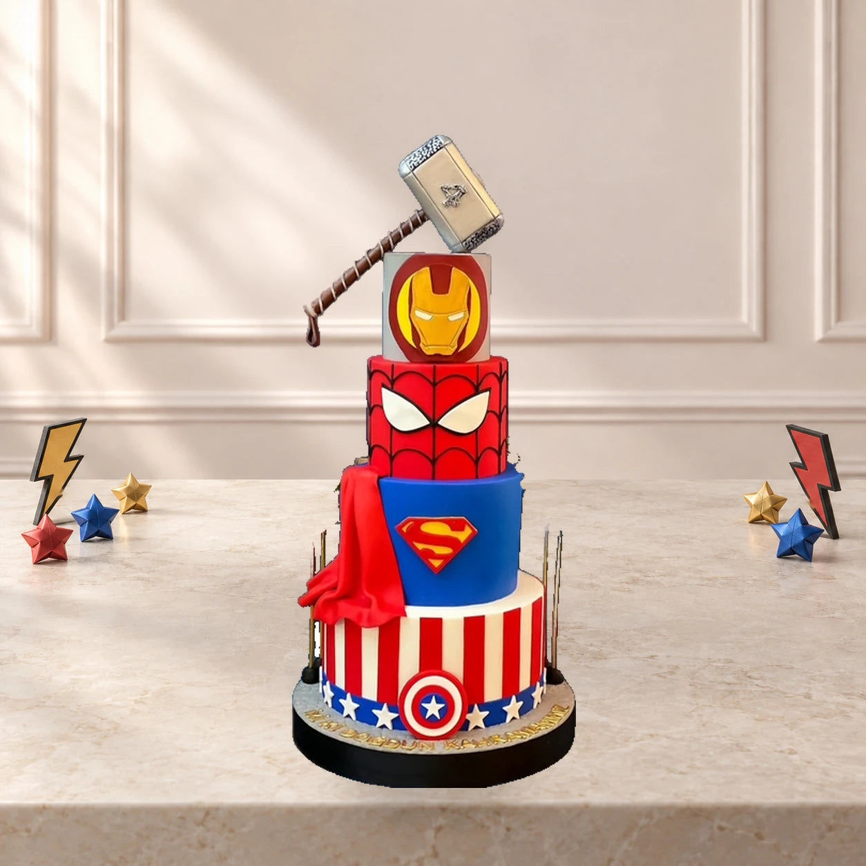 Marvel & DC Süper Kahramanlar Üç Katlı Pasta