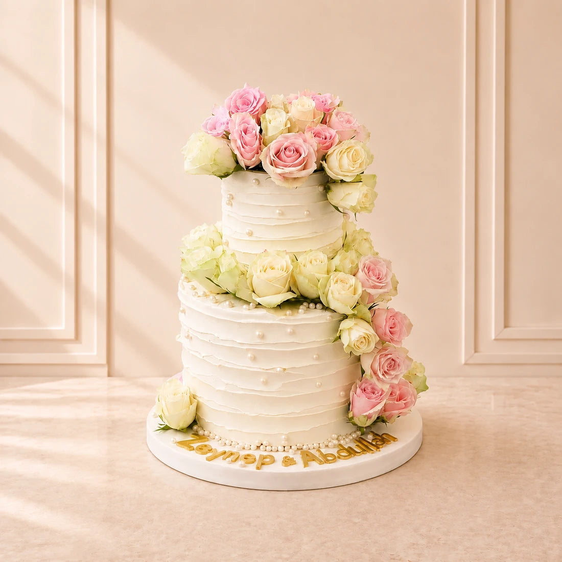 Canlı Çiçekli Buttercream Pasta